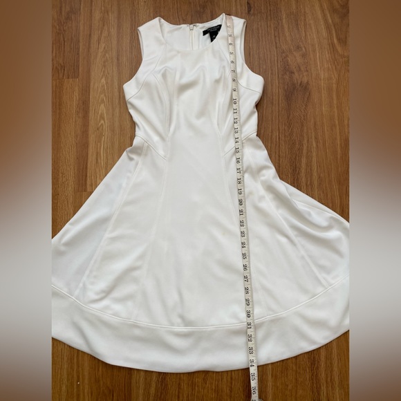 Non-wrinkle Dress - Picture 6 of 9